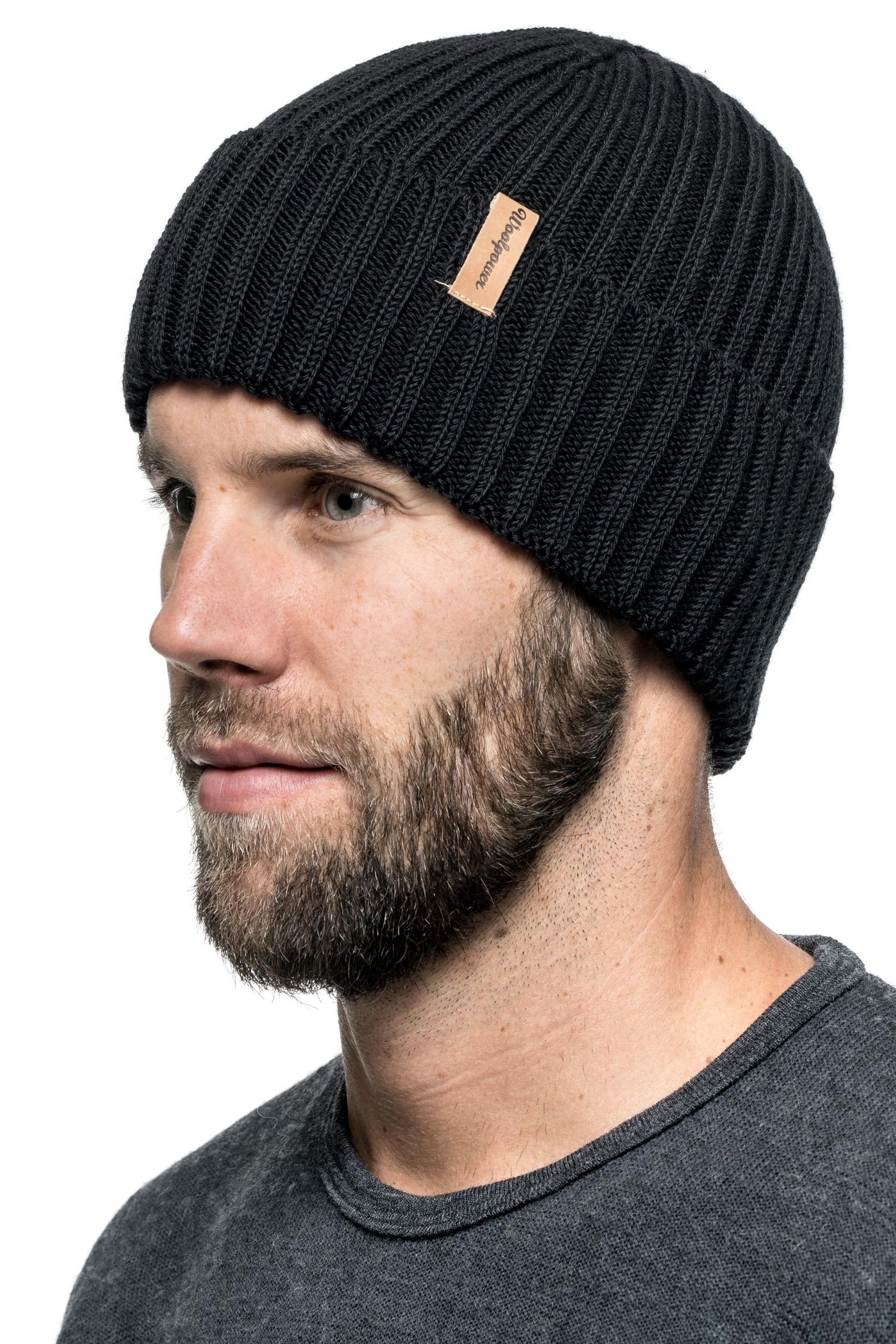 Beanie Rib - Ribbstickad mössa i merinoull