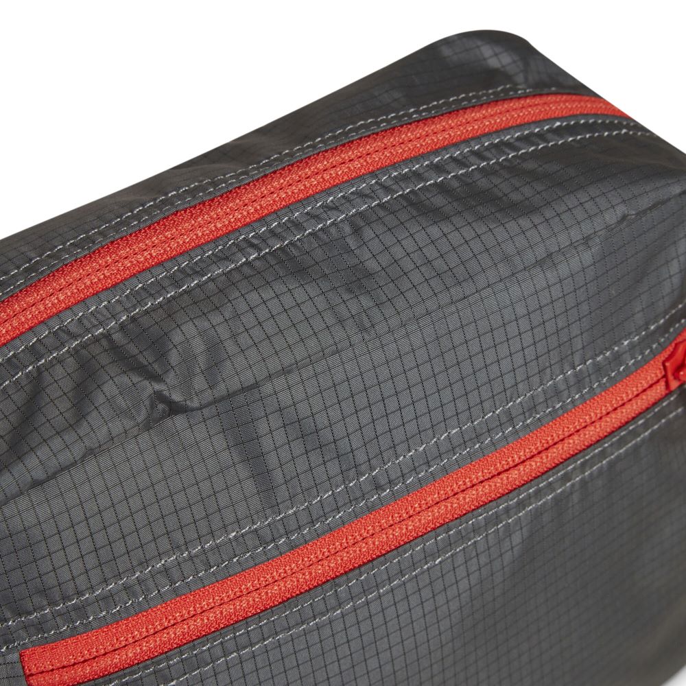 Core Tool Bag 3 L - liten, lätt och smidig packväska