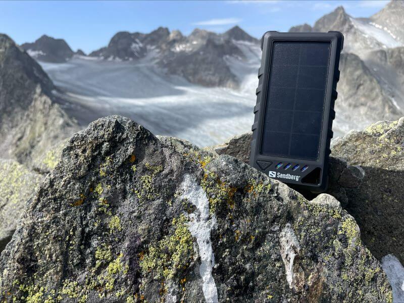 Outdoor Solar Powerbank 16000 mAh