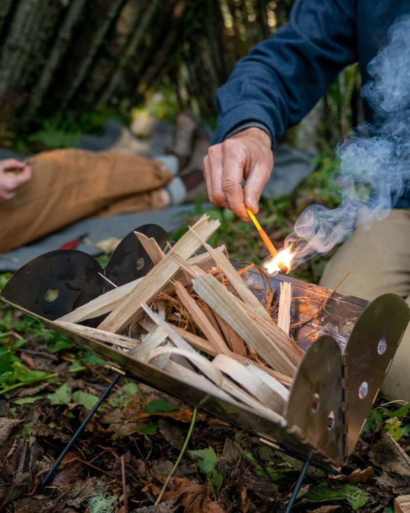 Hopfällbar Grill Flatpack Grill & Firepit - Smidig och Miljövänlig Grill