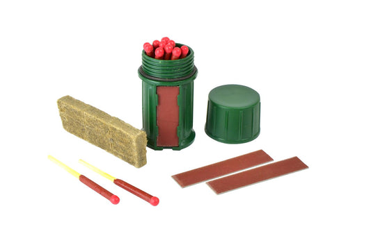 FireStarting Kit - Matches, Tinder, and Case - kit för tända eld