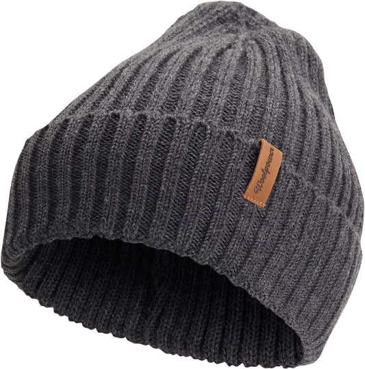 Beanie Rib - Ribbstickad mössa i merinoull