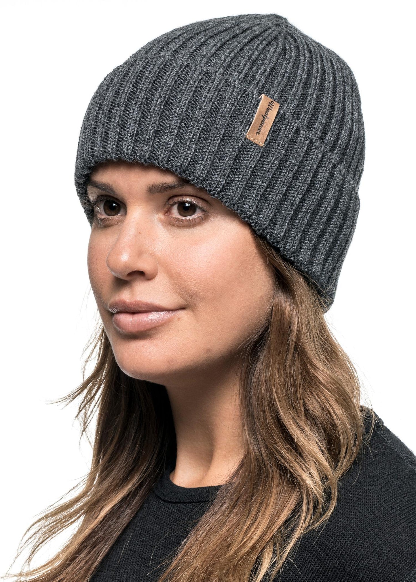Beanie Rib - Ribbstickad mössa i merinoull