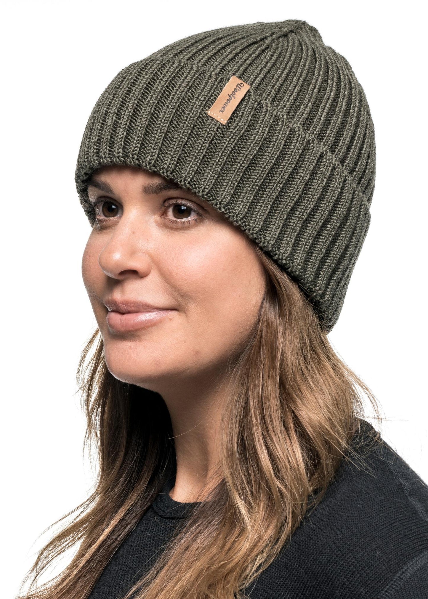 Beanie Rib - Ribbstickad mössa i merinoull
