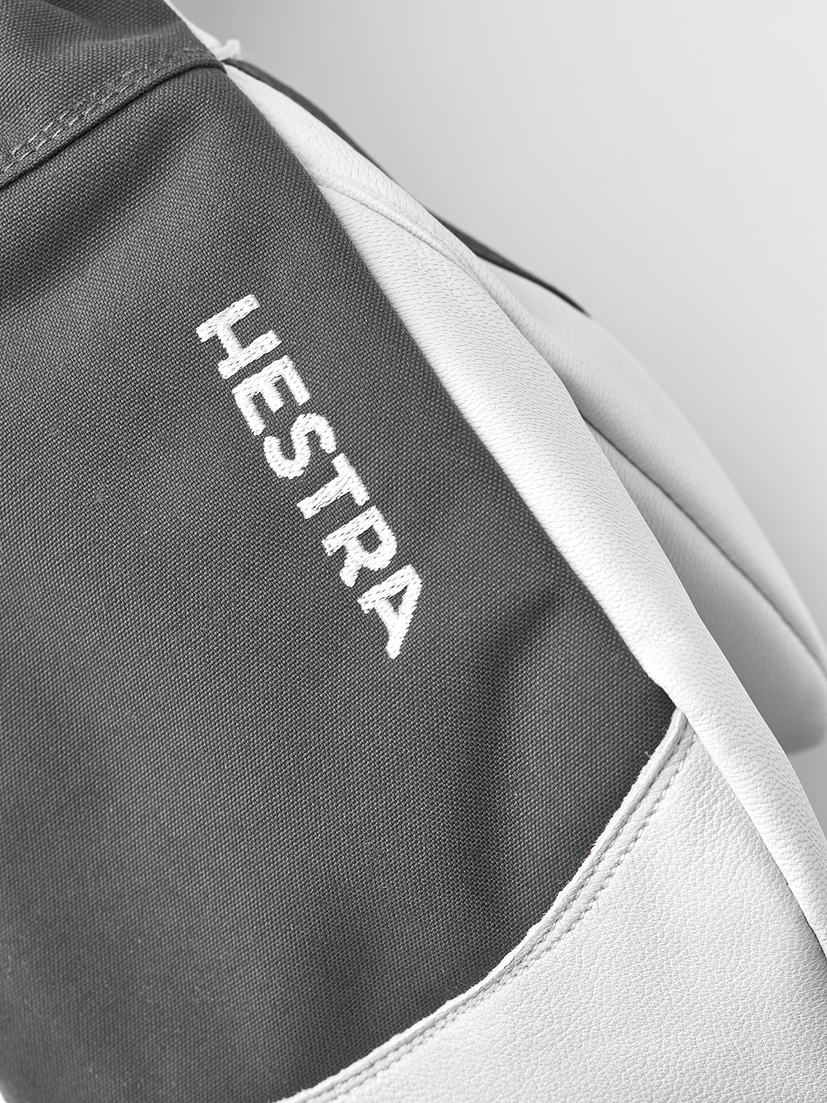 Army Leather Heli Ski Mitt - Varm och slitstark tumvante