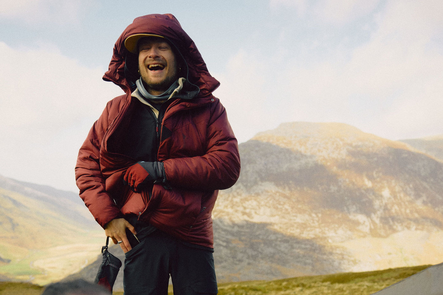Lödyn Hood Jacket M's (Herr) - lätt och packbar jacka med syntetisolering
