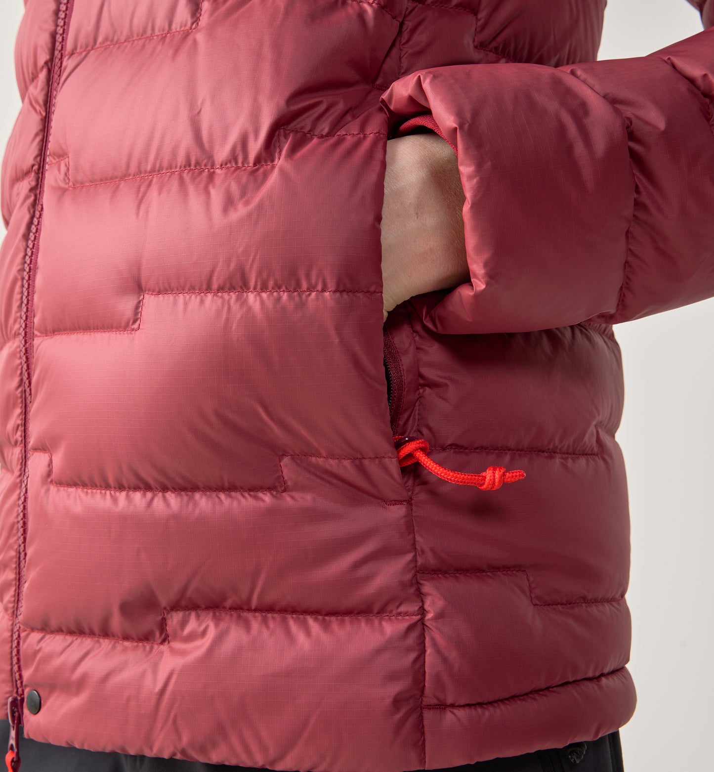 ROC Flash Down Hood Women (Dam) - Teknisk och lätt dunjacka med huva för alpina äventyr