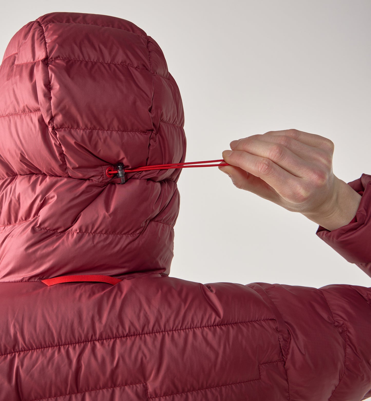 ROC Flash Down Hood Women (Dam) - Teknisk och lätt dunjacka med huva för alpina äventyr