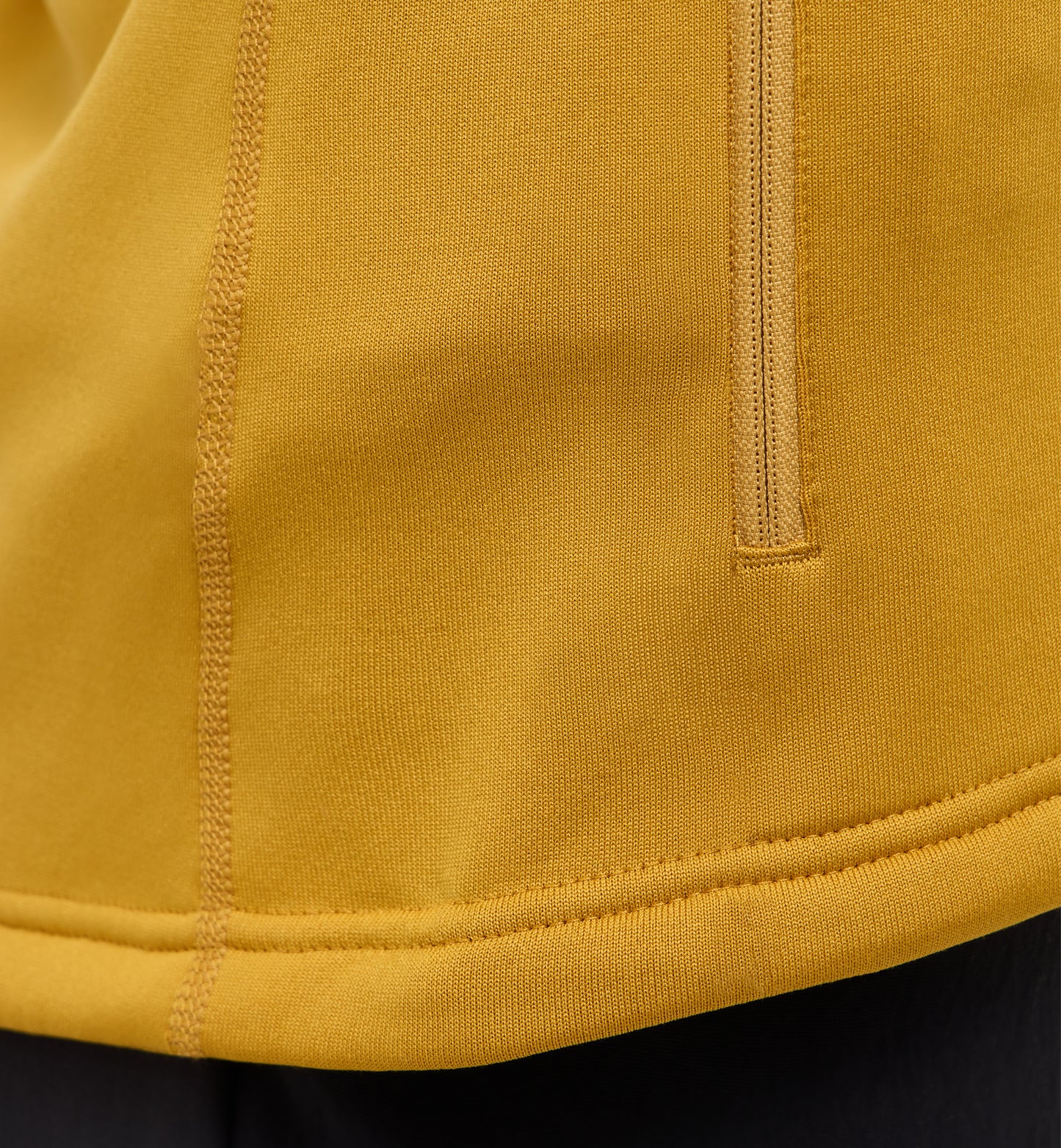 Magma Mid Hood Women (Dam) - skön powerfleece med huva