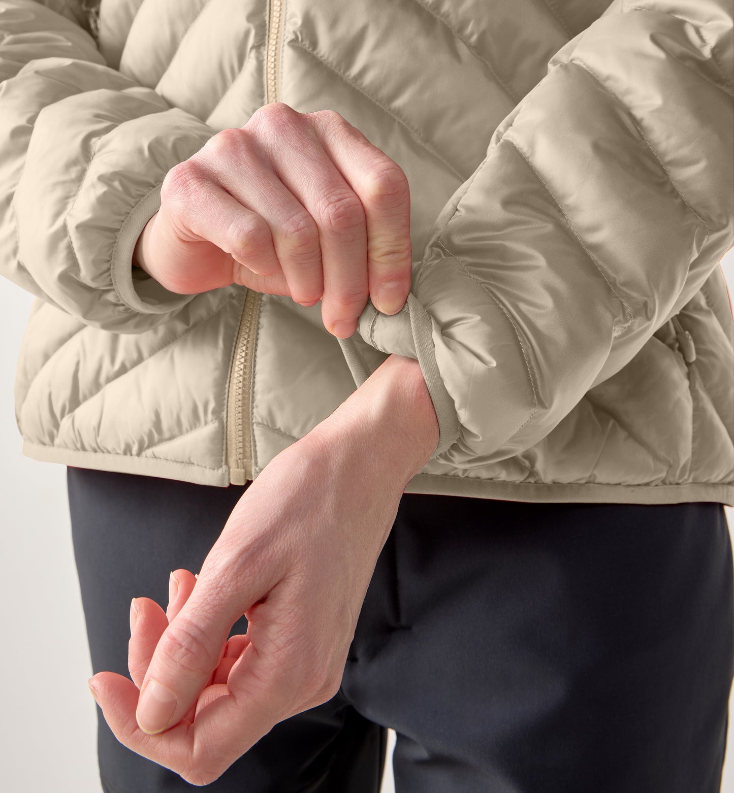 Särna Mimic Hood Women (Dam) - Syntetfodrad lätt jacka