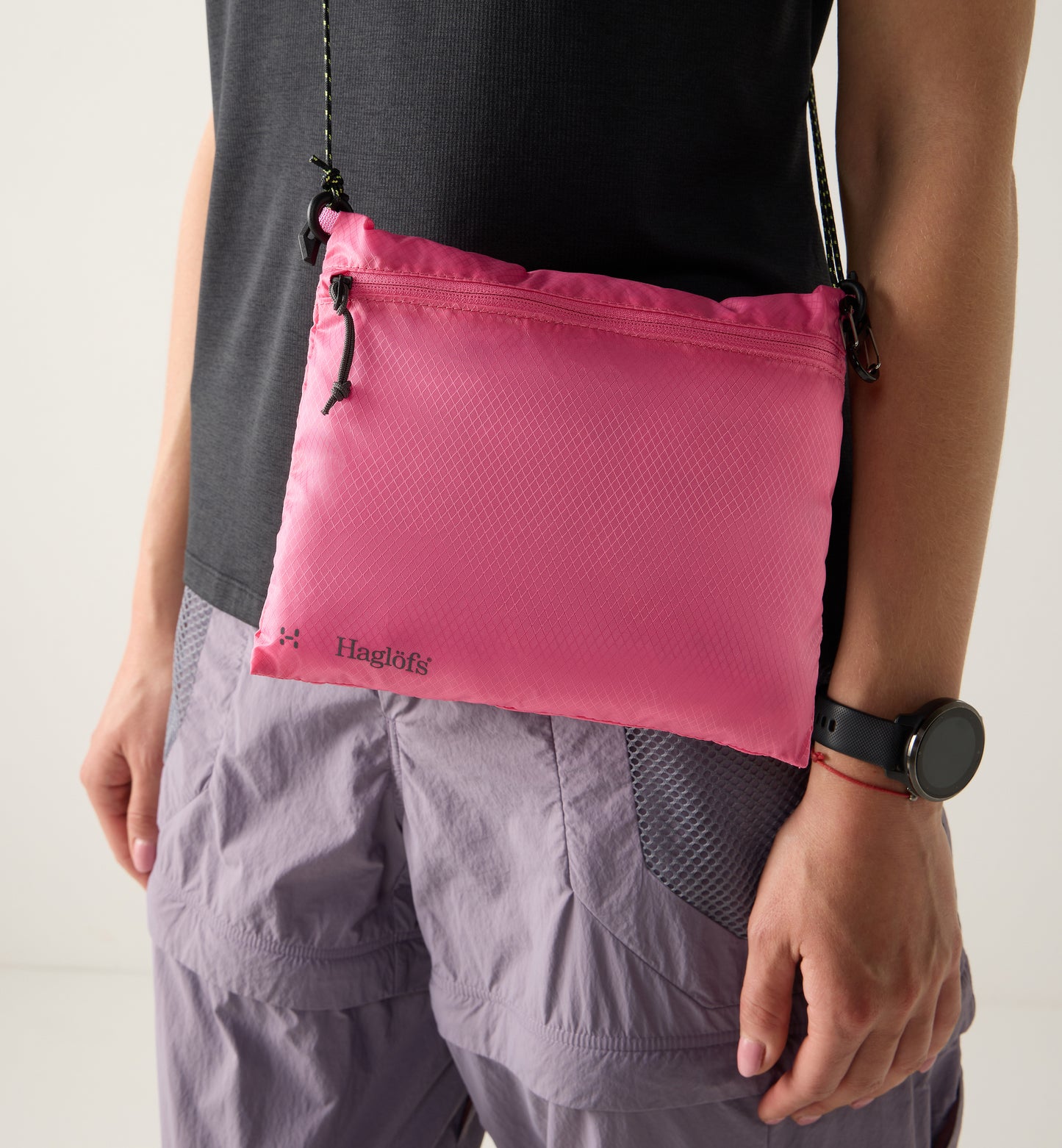 Flat accessory bag