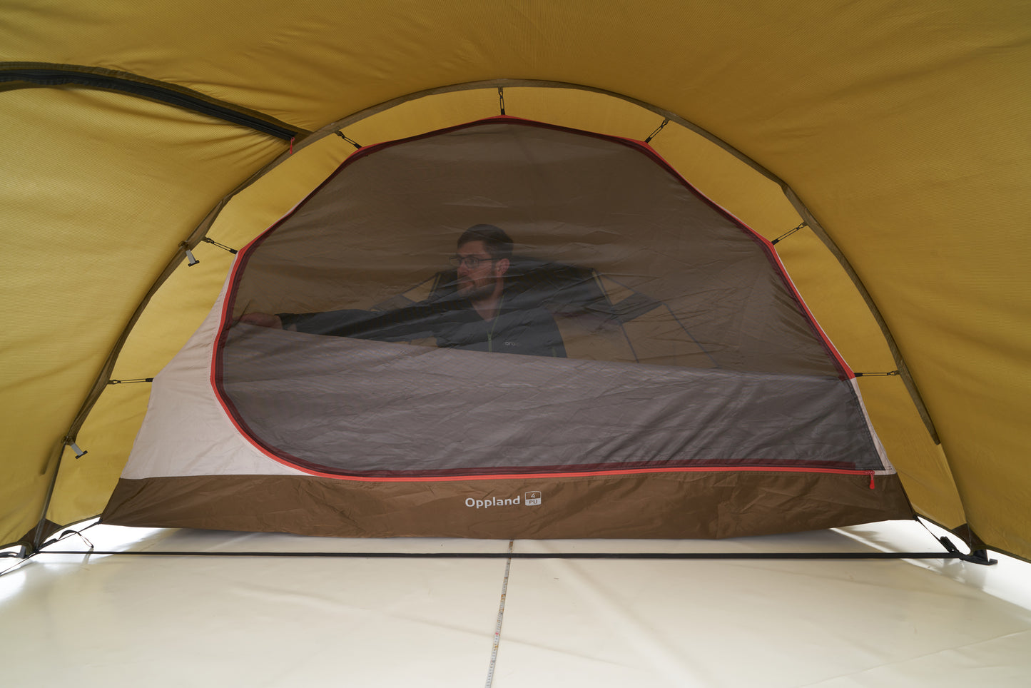 Oppland 4 PU Tent - tunneltält för fyra personer