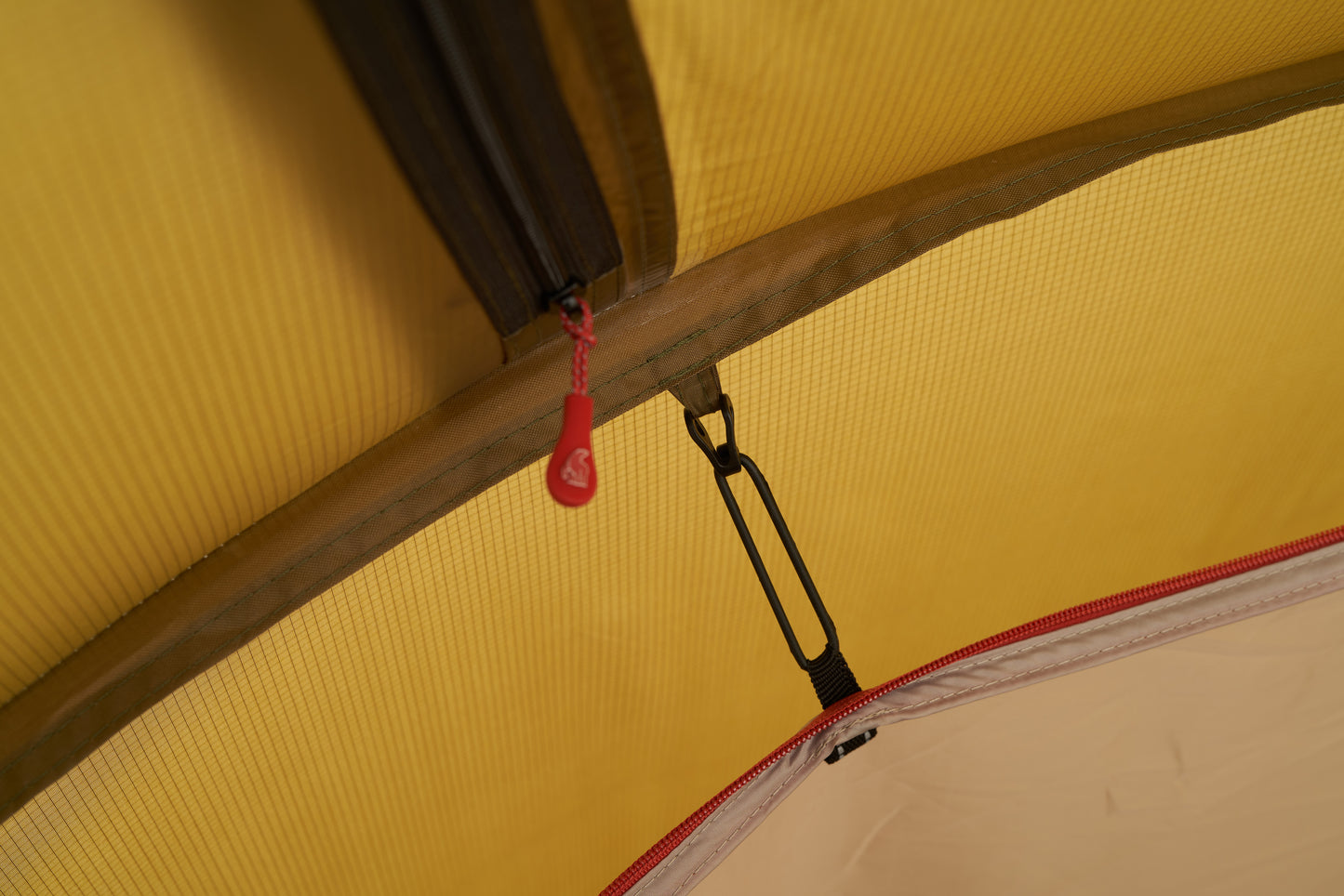 Oppland 4 PU Tent - tunneltält för fyra personer